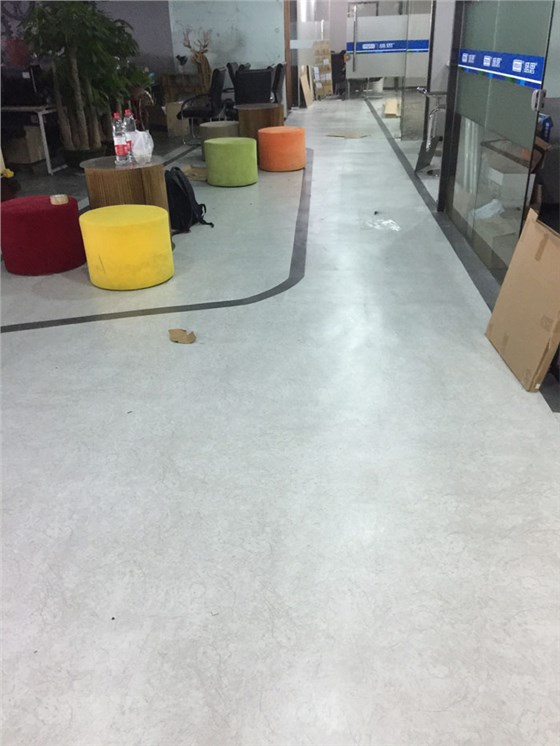 石朔膠地板01詳見