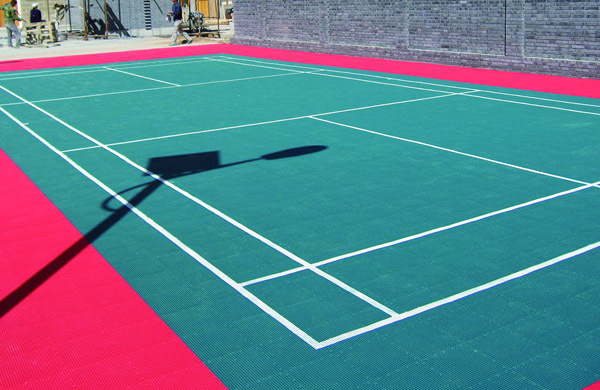 懸浮式運(yùn)動(dòng)地板-羽毛球場地